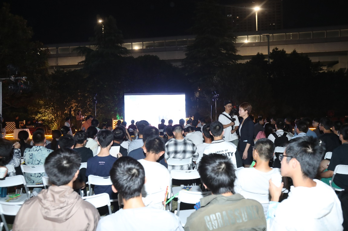 人工智能学院召开2024级本科生师生见面会(图8)