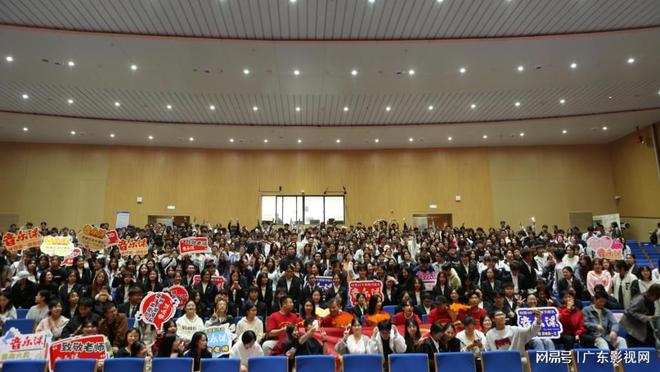 “电影非常真实走进我们的心里”《音乐课》在江西科技学院巡映(图5)