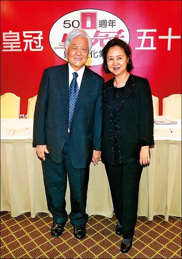 琼瑶生亦绚烂去亦翩然身后唯余百亿商业宇宙(图4)