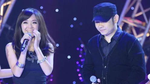 刀郎演唱会引狂欢！门票已成尽孝硬通货(图3)