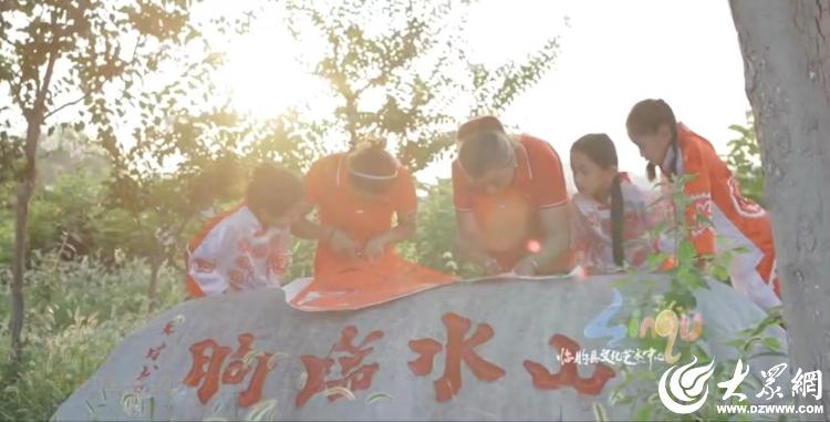 九游娱乐：潍坊临朐：用原创歌曲唱响“更好临朐”(图3)