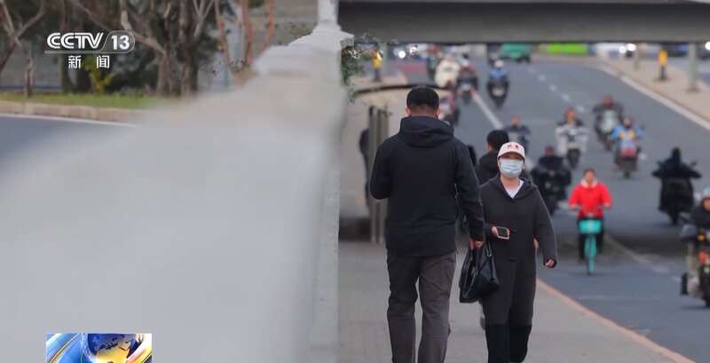 一人可操纵6000余部云手机揭秘“大V”如何用“机刷”炮制热搜(图25)
