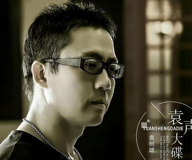 九游娱乐文化：写歌20年穷困潦倒前妻失望选择离婚谁料46岁靠一首歌一夜成名(图8)