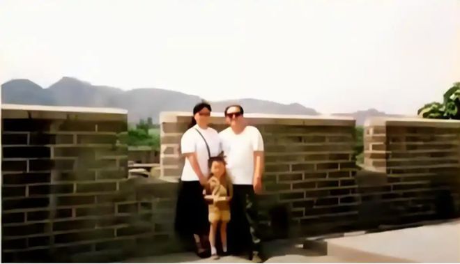 九游娱乐文化：他创作了《小白杨》等歌曲38岁早逝妻子李湘至今未婚(图11)