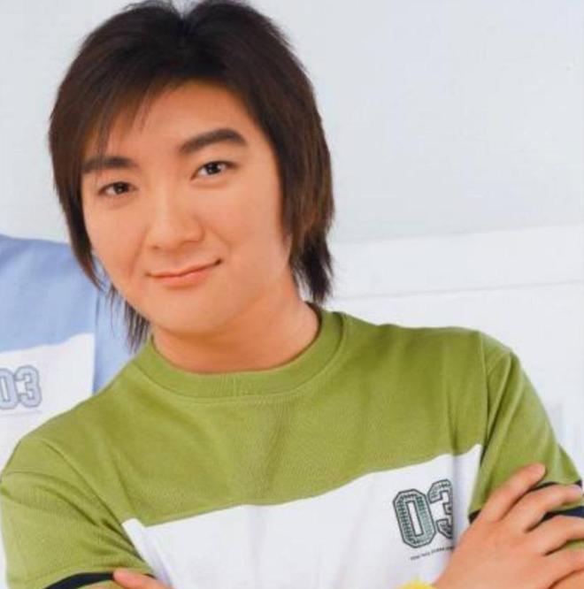 红过周杰伦靠《老鼠爱大米》赚17亿如今只能赔本开演唱会？(图4)