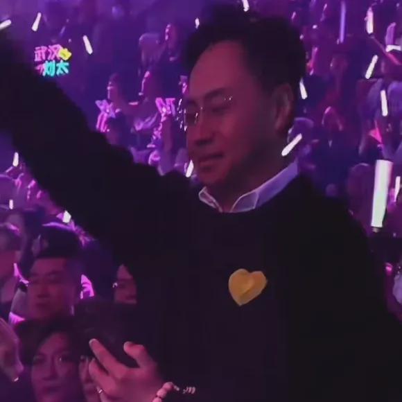 梅艳芳有担当、刘德华很仗义听音乐人杜自持讲述香港流行音乐黄金年代(图7)