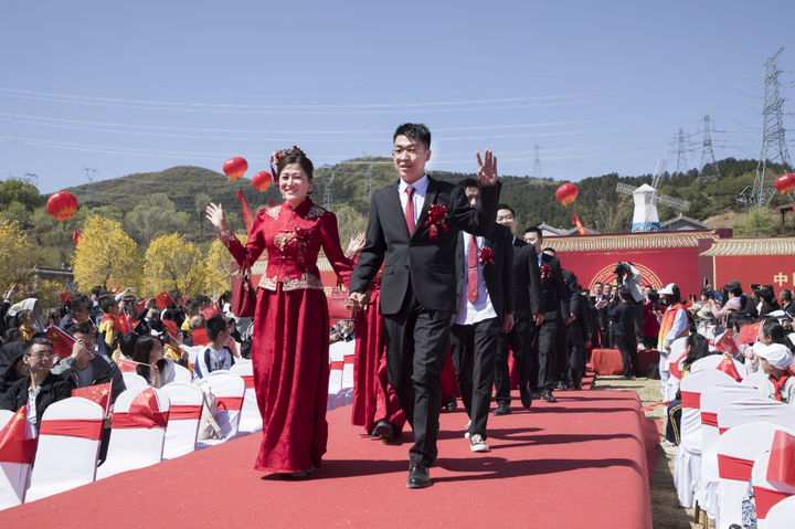 在中阳看见文旅的N次方可能性——“乐爽中阳”2025乡村文化旅游季盛大开幕(图10)