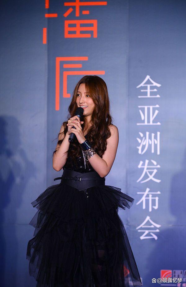 九游娱乐：单依纯《歌手2025》首期第一名原创实力惊艳全场(图4)