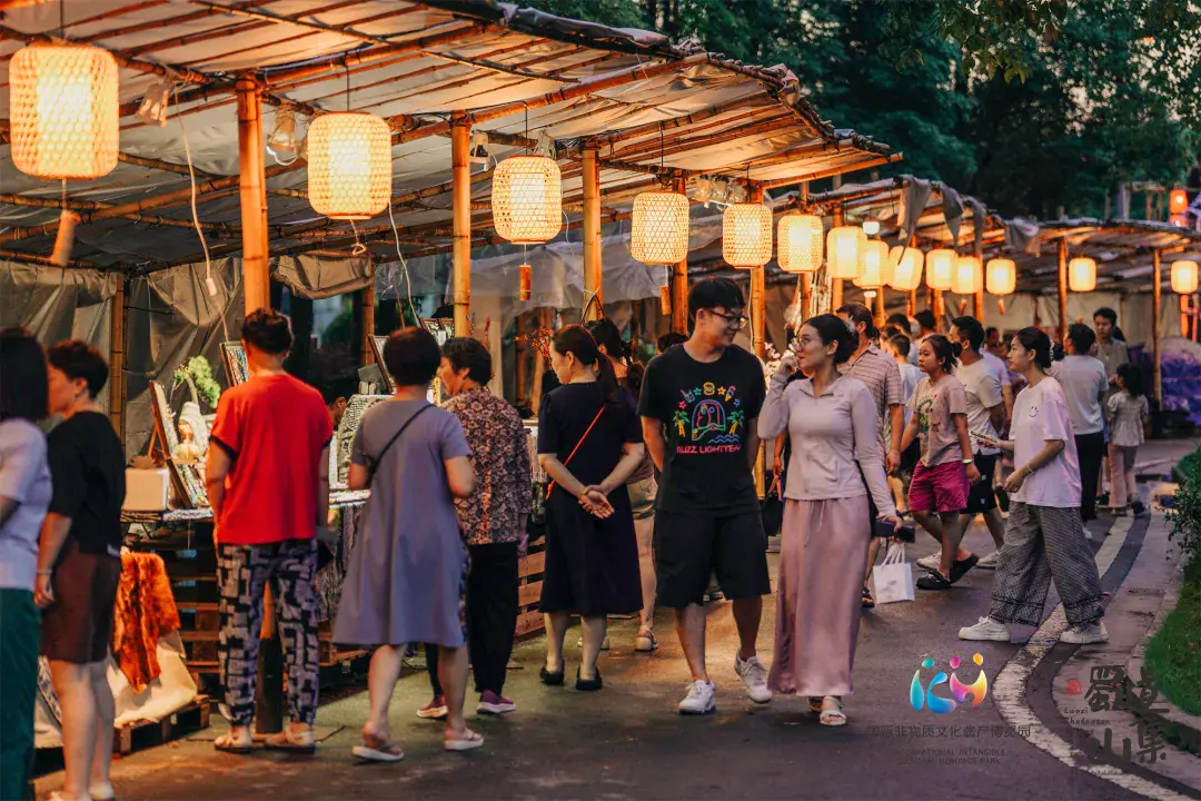 以“蓄谋已久”的独立青年艺术市集掀起非遗浪潮