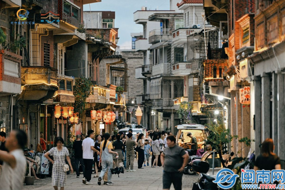 泉州洛阳古街示范段揭幕谭晶《洛阳桥上》歌曲及MV首发(图3)