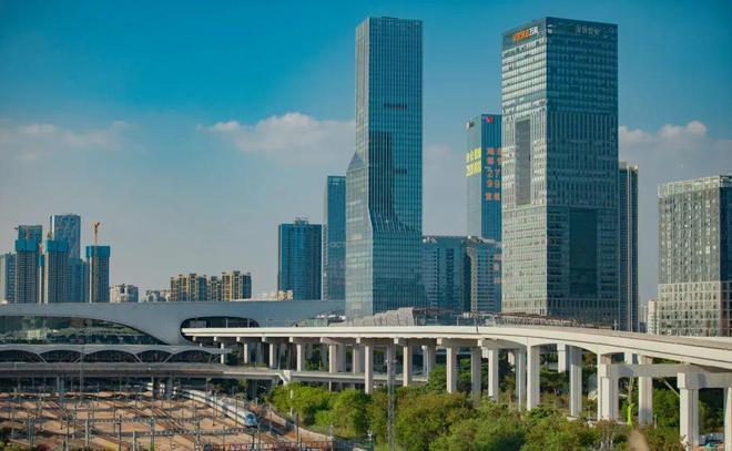 中洲迎玺三期由中洲控股开发这是一家实力强劲的上市企业(图2)