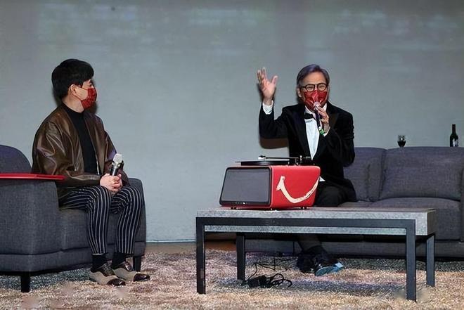 67岁知名制作人离世死因曝光4天前还在打球女儿不到10岁(图8)