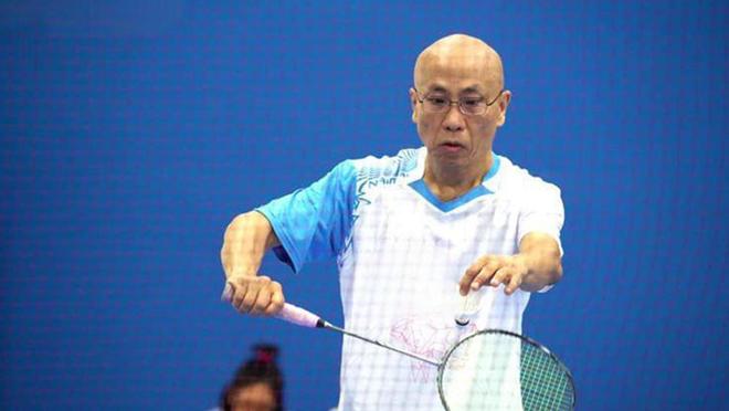 67岁知名制作人离世死因曝光4天前还在打球女儿不到10岁(图20)