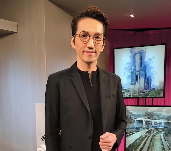 67岁知名制作人离世死因曝光4天前还在打球女儿不到10岁(图18)