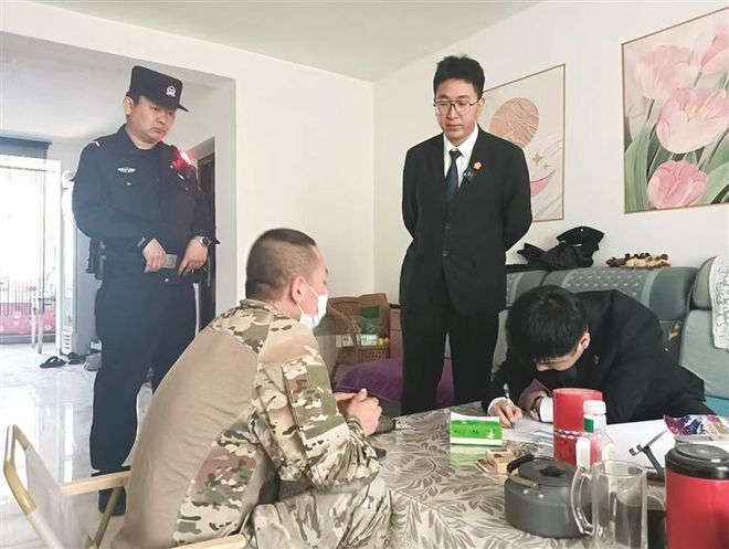 九游娱乐：中卫：天不亮就“开干”！法院硬核追债现场曝光拖欠工