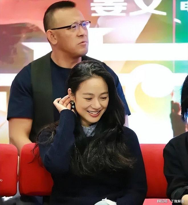 九游娱乐文化：姜文女儿24年富养为法国前妻制作嫁衣(图6)