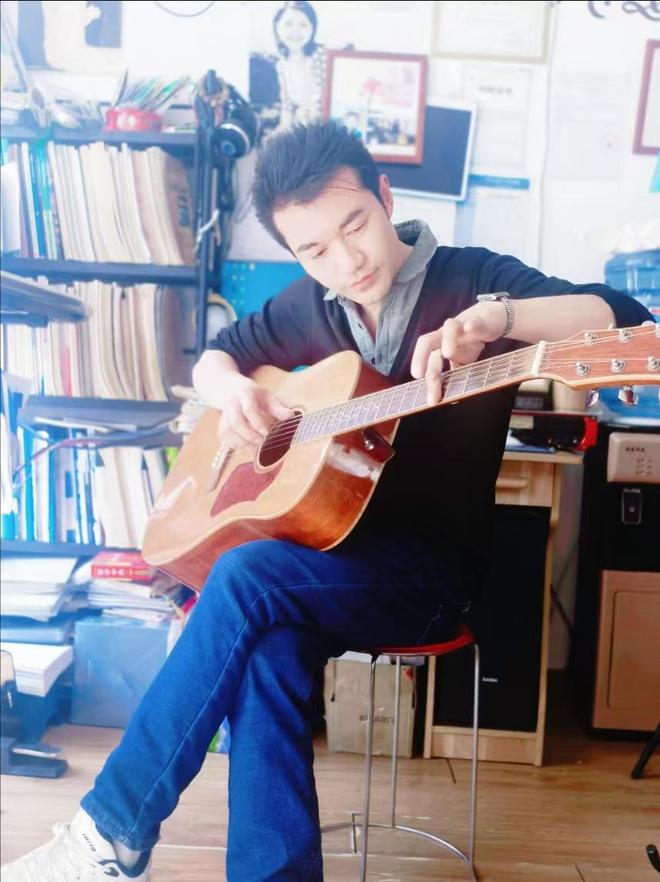 张毕贺（音乐人）-锐百科