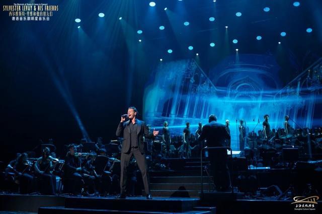 文化广场响起生日歌80岁里维带来德语音乐剧迷年度狂欢(图7)