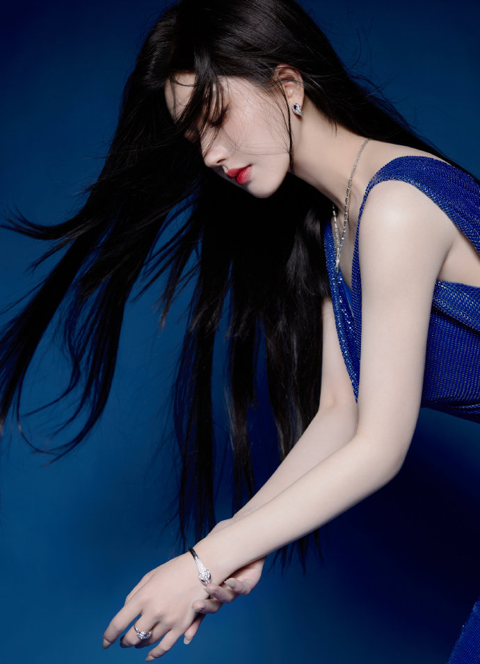 九游娱乐：好湿⋯好紧观看