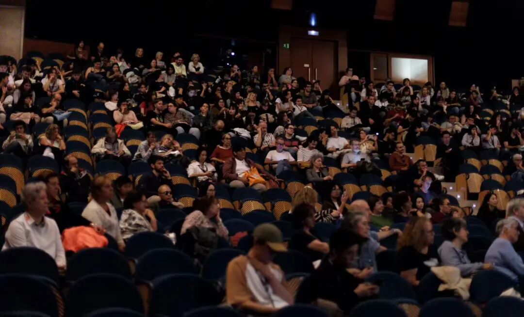 九游娱乐：2024浙江创投最佳项目迎来世界首映青年影人张中臣：坚持创作珍惜每一个拍摄的机会(图2)