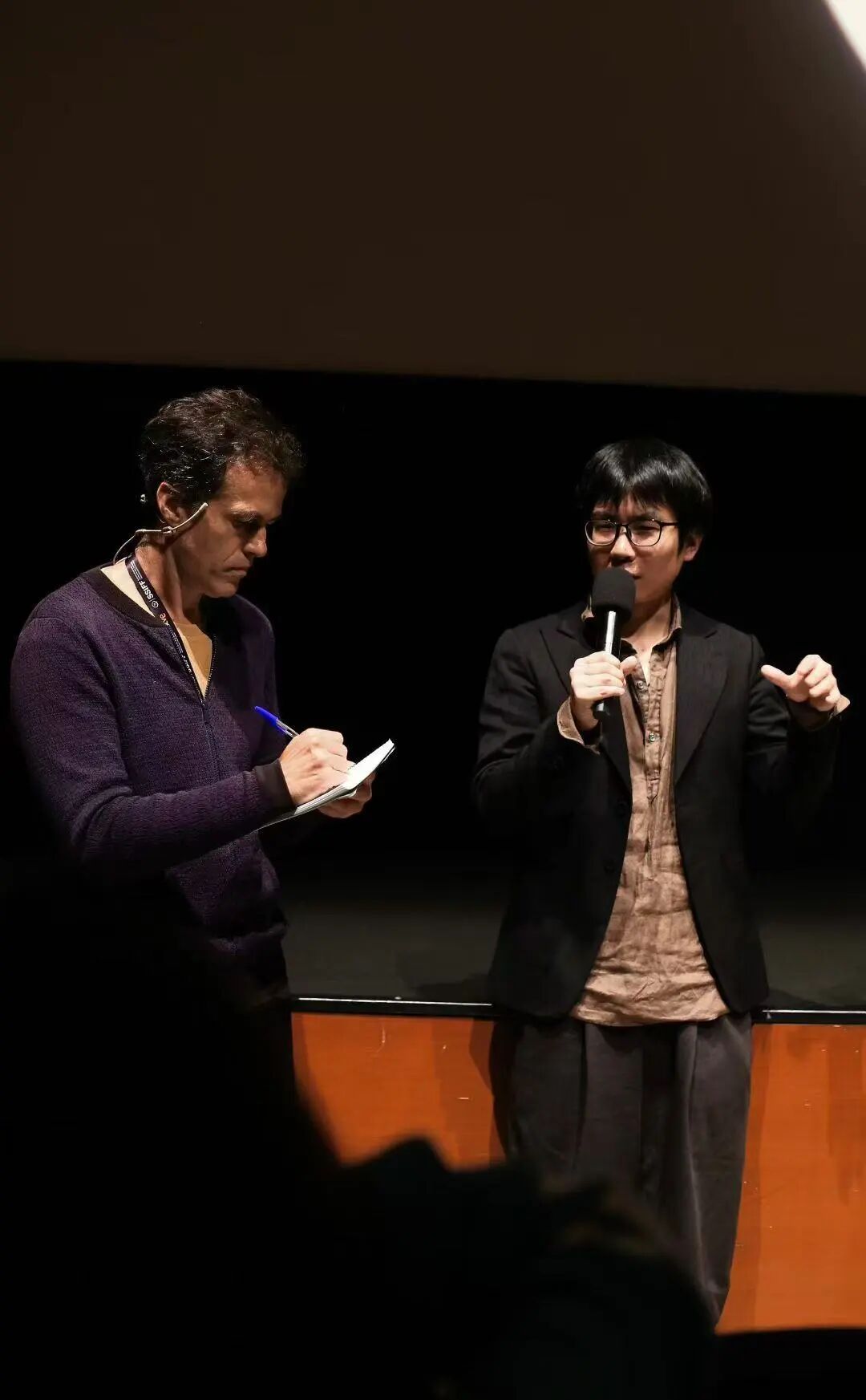 九游娱乐：2024浙江创投最佳项目迎来世界首映青年影人张中臣：坚持创作珍惜每一个拍摄的机会(图4)