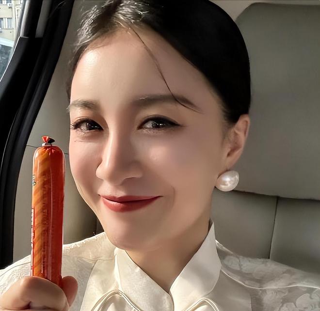 九游娱乐文化：好声音没夺冠却嫁给了爱奇艺总裁34岁就已经成为人生赢家！(图8)