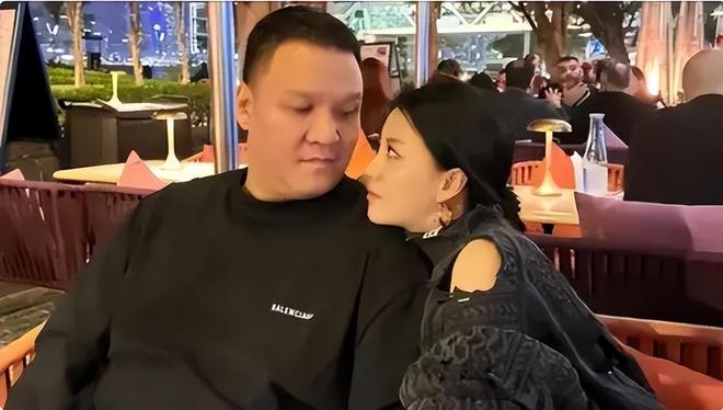 九游娱乐文化：好声音没夺冠却嫁给了爱奇艺总裁34岁就已经成为人生赢家！(图15)