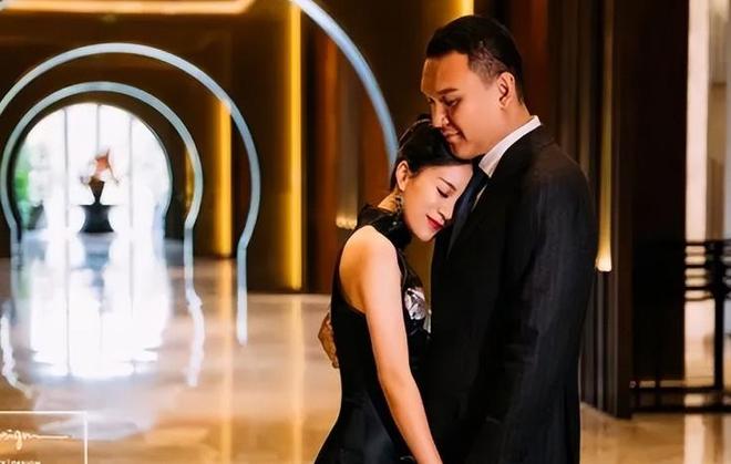 九游娱乐文化：好声音没夺冠却嫁给了爱奇艺总裁34岁就已经成为人生赢家！(图26)