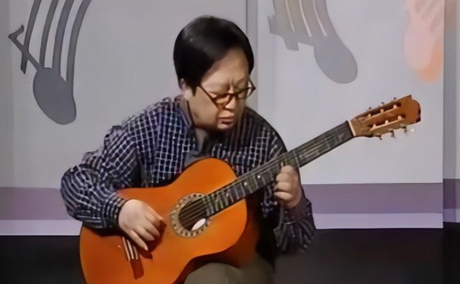 九游娱乐文化：一路走好！吉他大师刘天礼去世中国传媒大学发讣告学生悼念(图9)