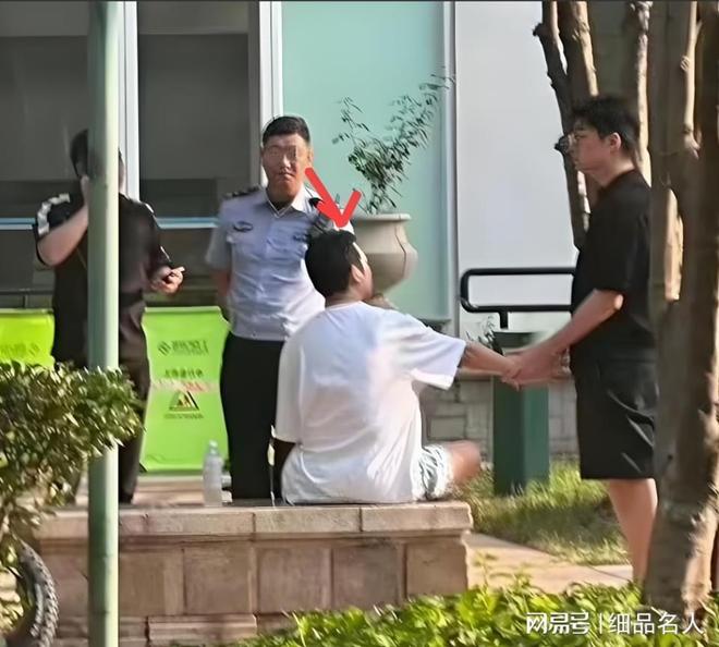 九游娱乐文化：于朦胧坠楼身亡！导演程青松不该遭质疑(图3)