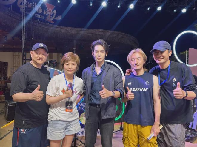 音综困于大金曲《听谁在唱歌》和于适找到了答案(图13)