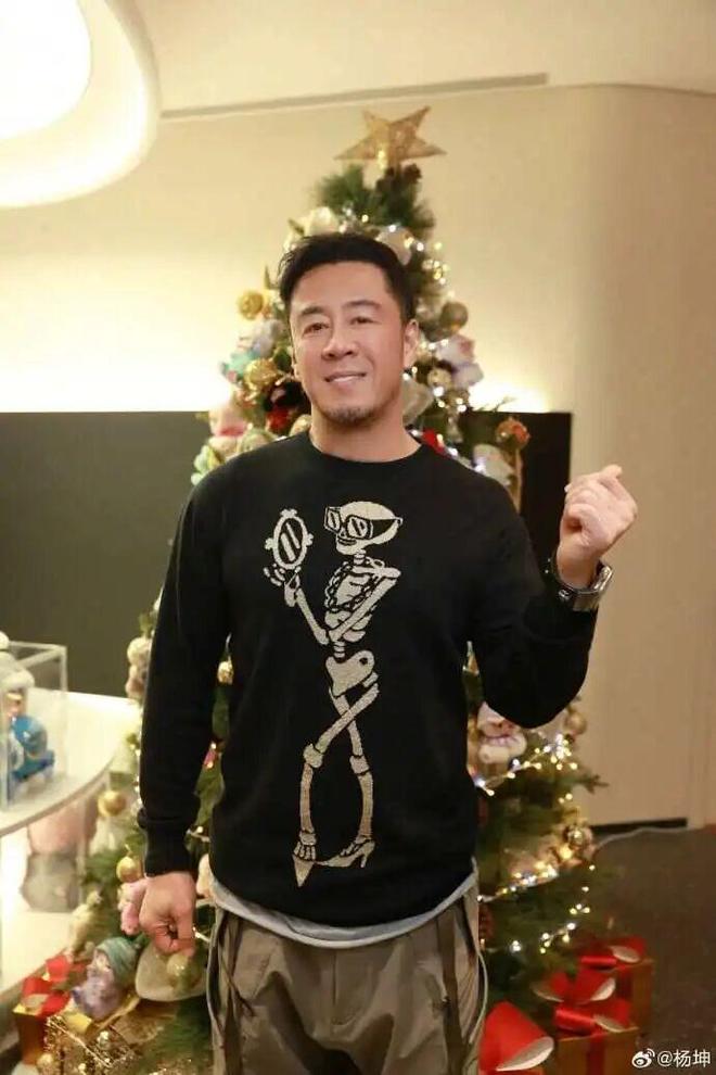 九游娱乐文化：杨坤官宣新东家(图5)