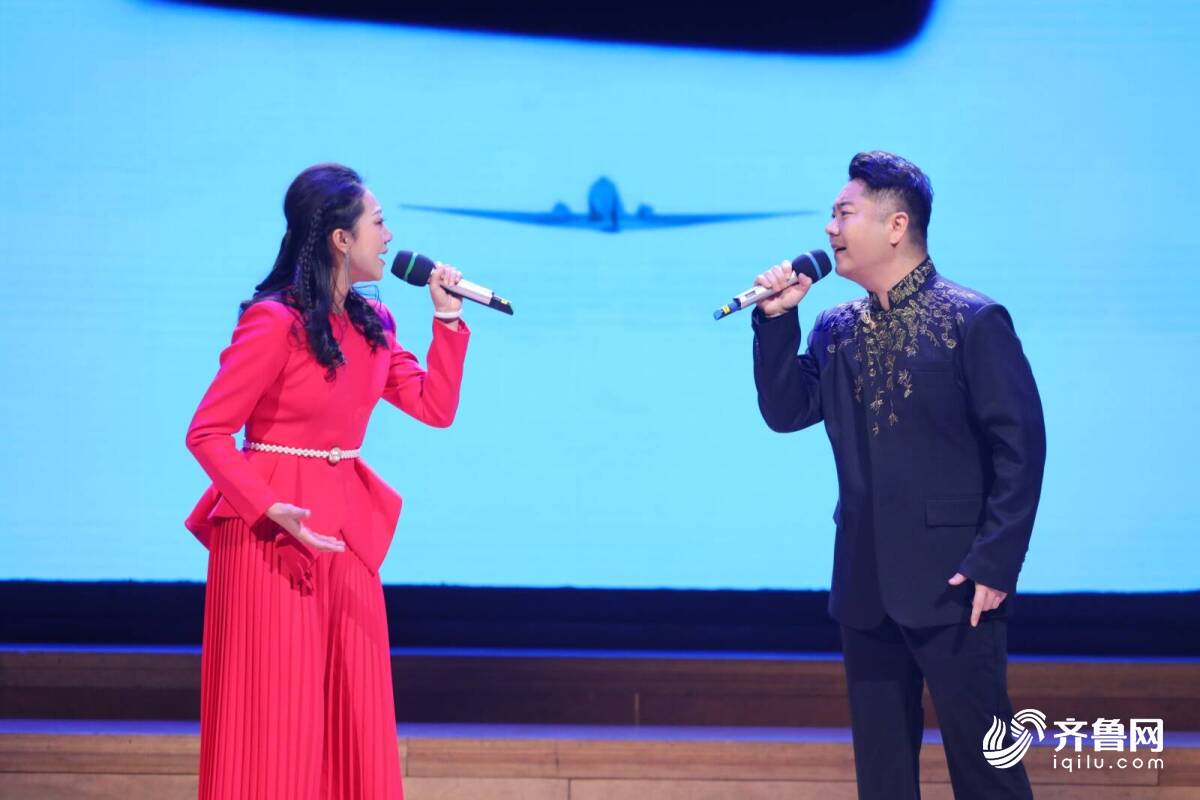 九游娱乐：解锁合唱艺术的更多可能！天下泉城合唱团2025专场音乐会温暖开唱(图9)