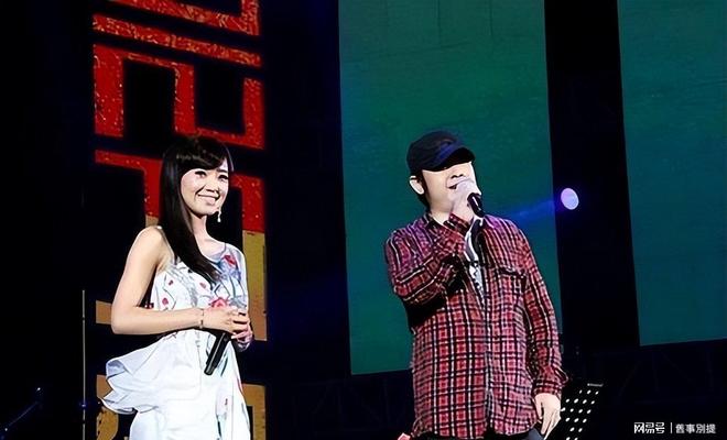 九游娱乐文化：刀郎演唱会投入巨资却被19岁少女抢走风头(图2)