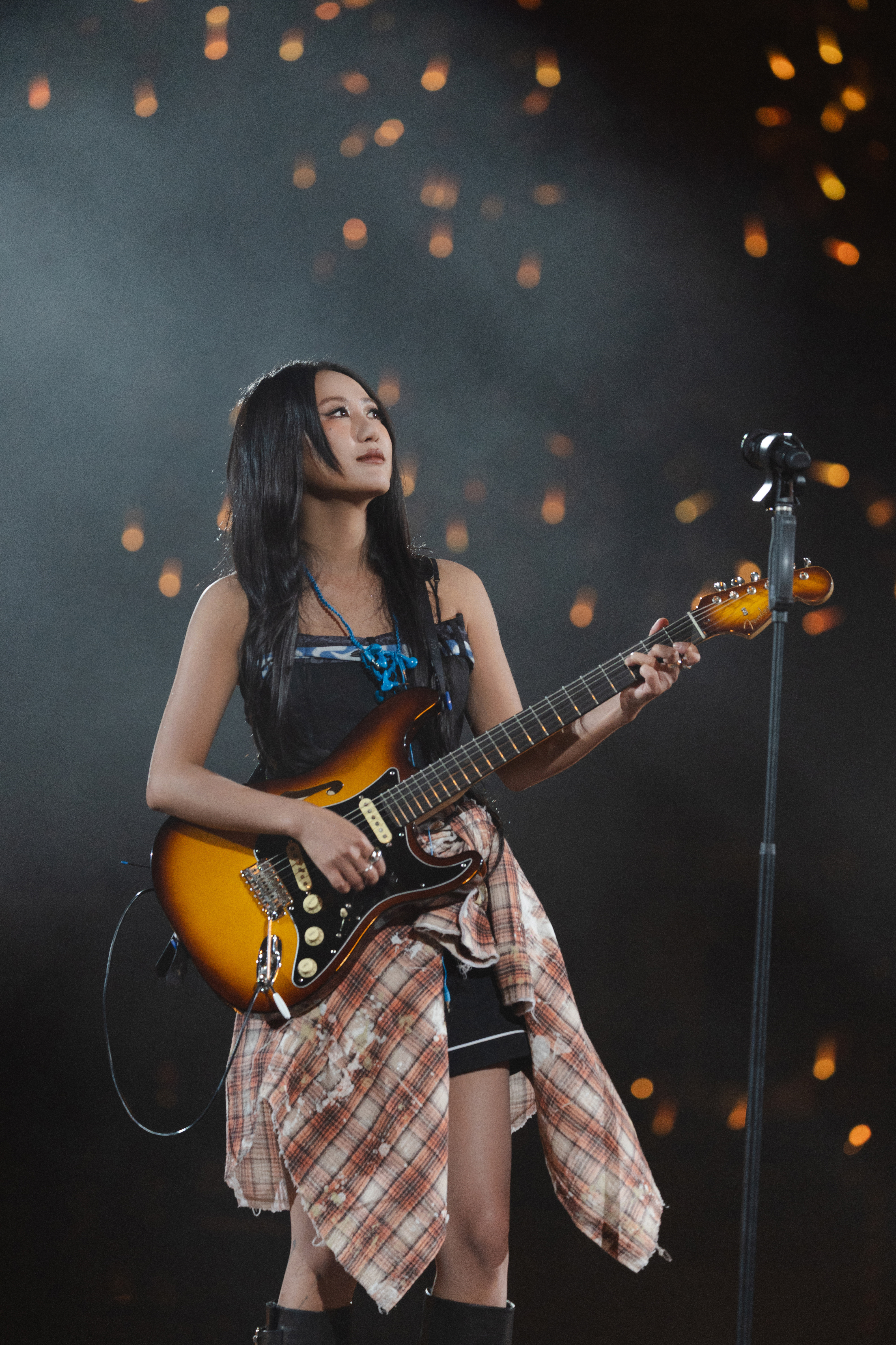 九游娱乐：陈粒武汉跨年演唱会圆满落幕在音乐中奔向新的篇章(图3)