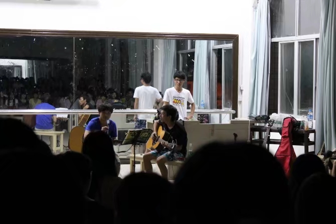 吴璟滨：在AI音乐时代做个“慢”人(图3)