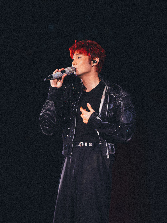 九游娱乐文化：演唱会翻唱未获授权歌曲是否构成侵权？