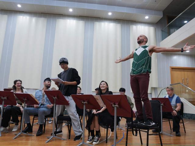 库珀·戈丁和音乐剧“大彗星”回上海啦！中外主创紧锣密鼓排练中(图3)